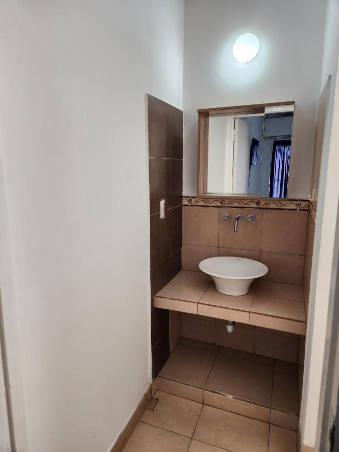 Petit Balcarce Salta Hotell Eksteriør bilde